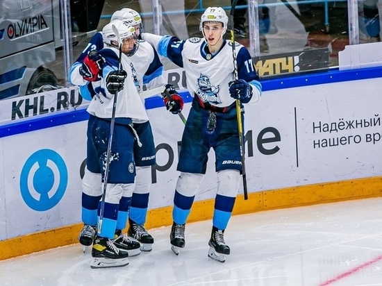 Приятно забить, когда мама смотрит: молодые хоккеисты Новосибирска о своем триумфе