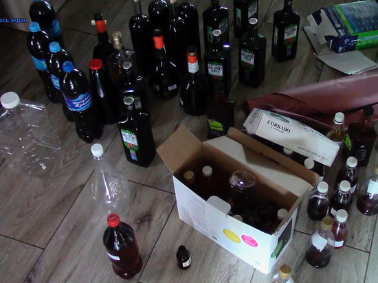 В Крыму раскрыли крупную сеть цехов по производству суррогатного алкоголя