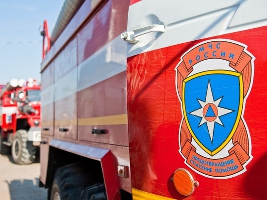 При пожаре в доме в Волгоградской области пострадал человек