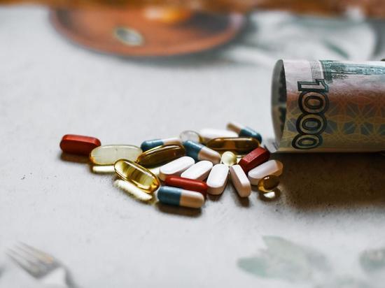 Терапевт назвала обязательные лекарства в аптечке в пандемию