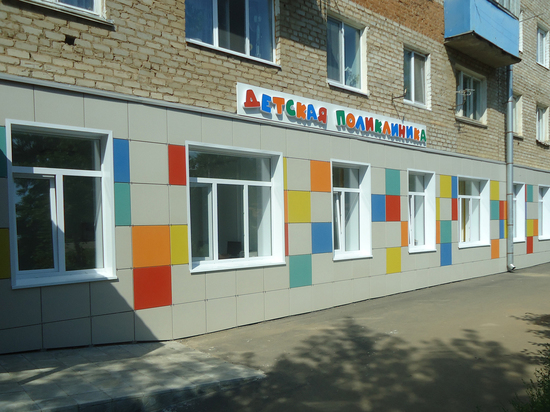 В детскую поликлинику Вятскополянской ЦРБ завезли новое оборудование