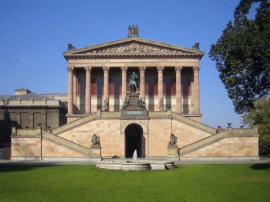 Власти Германии скрыли массовый вандализм в Пергамском музее