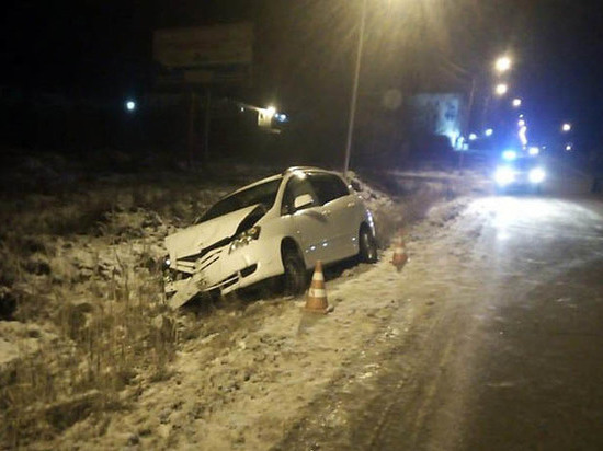В Магадане предположительно пьяный водитель устроил ДТП и пострадал