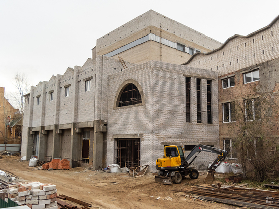 Ремонт драмтеатра в Чите может закончиться на год раньше