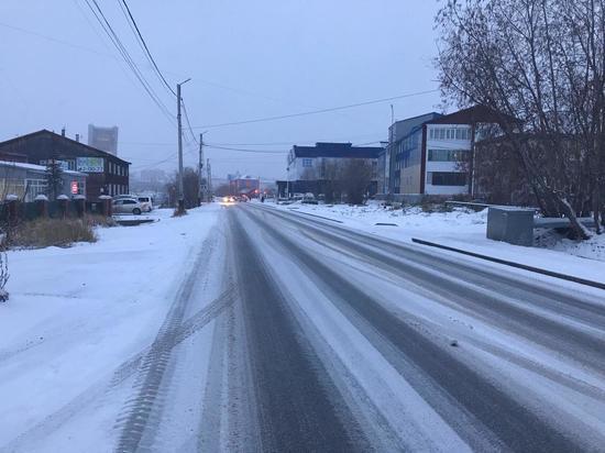 В Салехарде закончили ремонт дорог на улицах Кнунянца и Чапаева