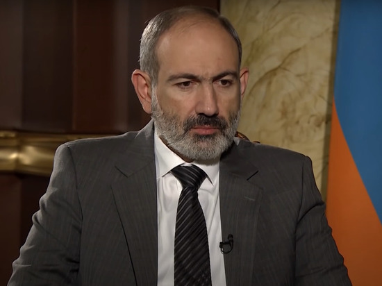 Пашинян призвал всех армян брать оружие и сражаться за Карабах