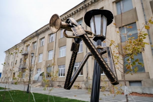 Уникальные фонари-«музыканты» теперь освещают Волгоградский сквер, фото-3