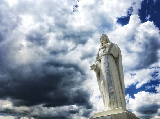 В Нью-Йорке установлена статуя Матери Кабрини, святой, покровительницы иммигрантов