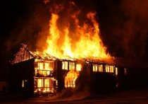 В Чите в поселке Восточный Черновского района ночью 22 октября произошел пожар
