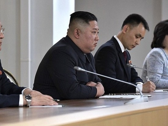 СМИ узнали о возможной казни жены Ким Чен Ына