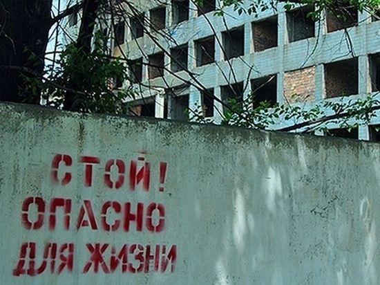 В Костромской области значительно усилен контроль за сносом и ограничением доступа несовершеннолетних на заброшенные объекты