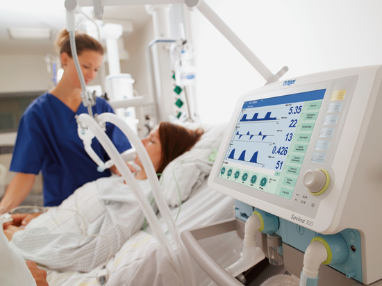 Ковидные госпитали региона получили только четверть обещанных аппаратов ИВЛ