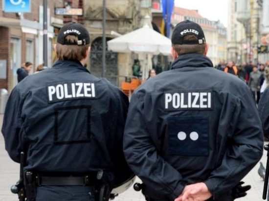 Германия: Более 1 500 полицейских на карантине