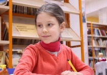 Министр образования и науки Михаил Кушаков рассказал, что в ближайшее время школы снова откроют свои двери для детей