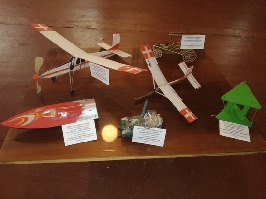 В Донецке прошел конкурс самодельных игрушек