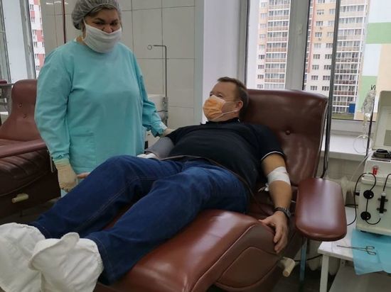 Министр здравоохранения Кузбасса сдал “антиковидную” плазму