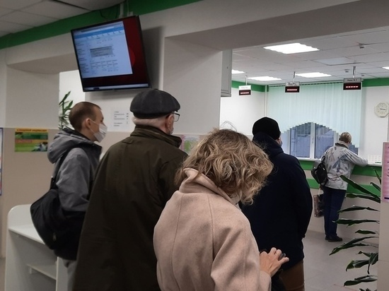 «Это ад кромешный!»: новосибирцы жалуются на очереди в поликлиниках