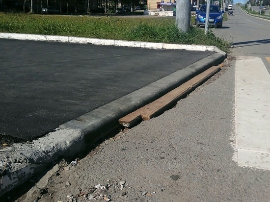 Активисты ОНФ и прокуратура проверяли тротуары в Кирове