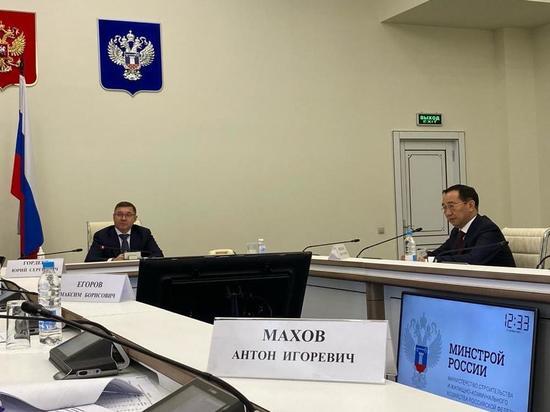 Айсен Николаев и Владимир Якушев обсудили выделение средств на инфраструктуру в новых кварталах Якутска и Нерюнгри