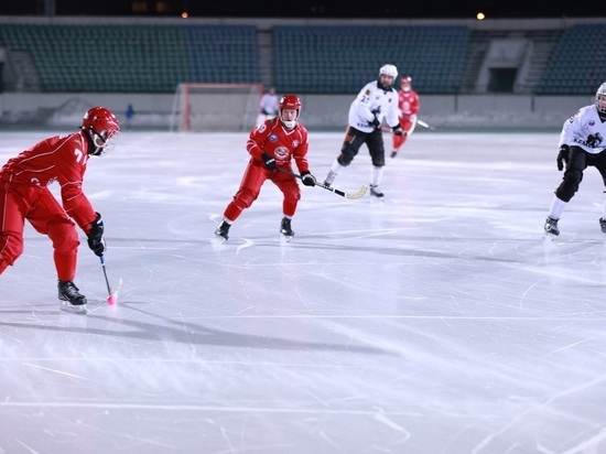 Хоккеисты Саян обыграли в Кемерово иркутскую команду