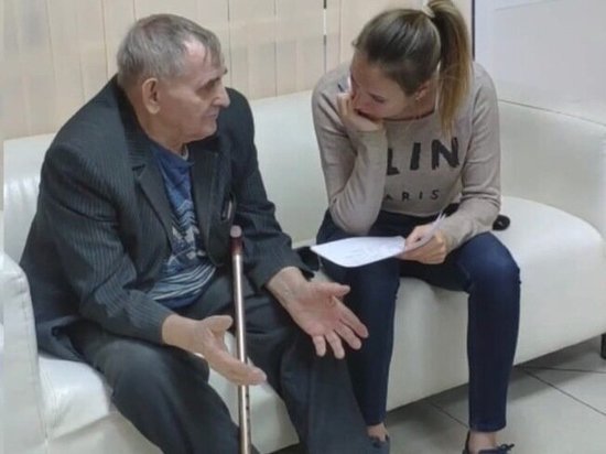 Пенсионер проживает в студенческом общежитии