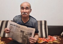 Житель Улан-Удэ Алексей Пунцуков обнаружил захоронение военных вещей, среди которых хорошо сохранились газеты «Красная звезда», изданные в июне 1945 года