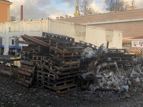 В Петропавловской крепости нашли нелегальный «городок»