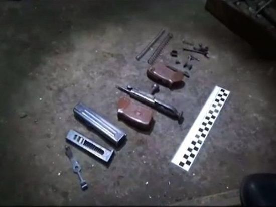 Дагестанец организовал у себя дома подпольный оружейный цех