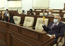Депутаты Алтайского краевого законодательного собрания приняли в первом чтении бюджет будущего года