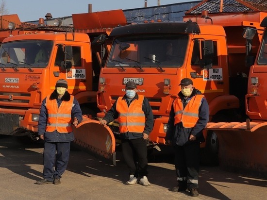 Снегоуборочная техника готова для работы в Дзержинске