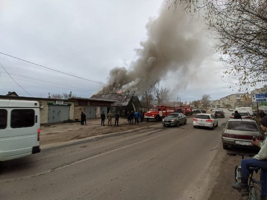В Рязанской области сгорел автосервис