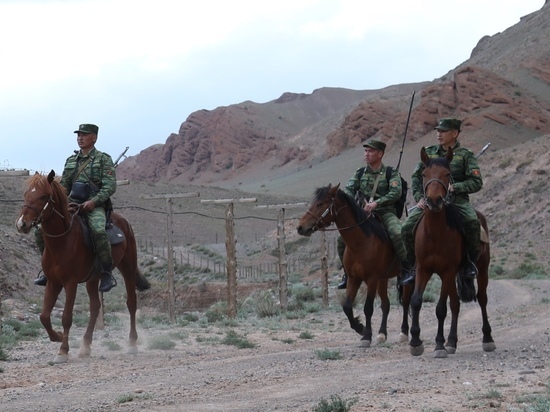 Кыргызстан усилил охрану государственных границ