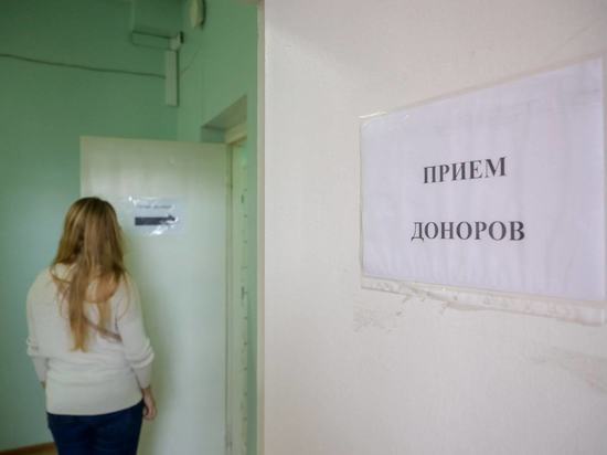 Доноры Волгоградской области сдали 162 литра антиковидной плазмы
