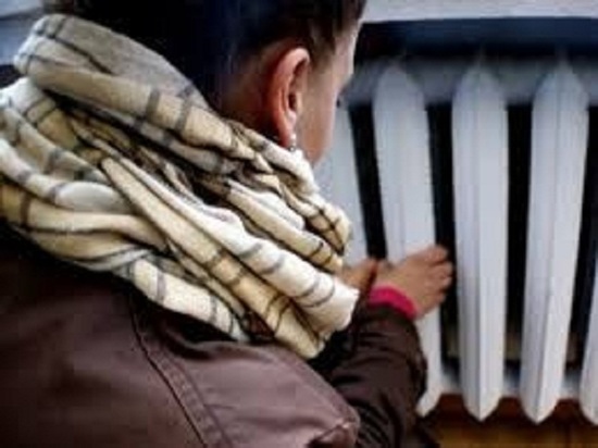 В трех «бесхозных» жилых зданиях калмыцкой столицы появилось тепло