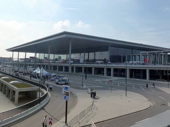 В Берлине открылся новый международный аэропорт