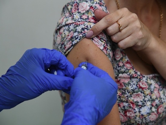Инфекционист озвучил противопоказания для вакцинации от COVID-19