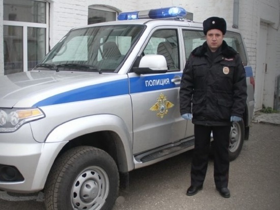 Лучшего участкового Костромской области наградили новым «УАЗиком»