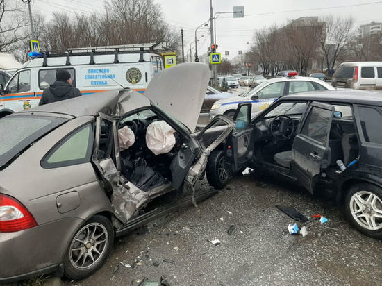 В Новокузнецке при ДТП пострадал ребенок