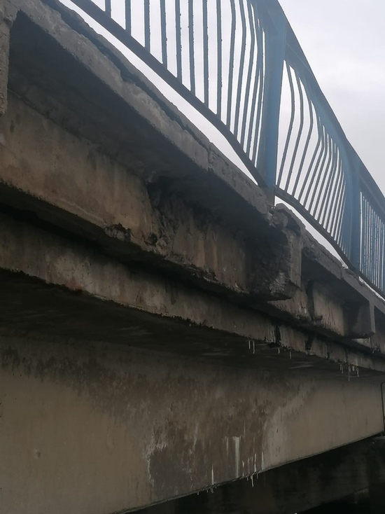 Автомобильный мост через реку в Тверской области беспокоит местных жителей