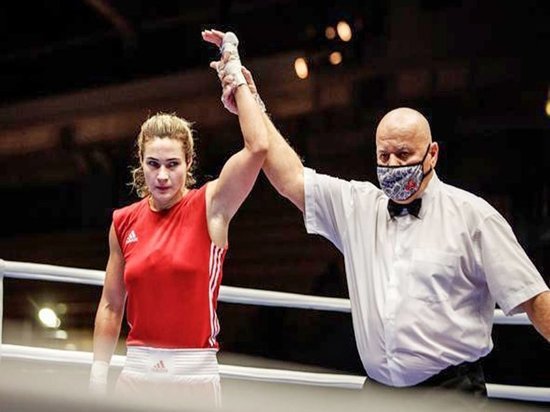 Тульская спортсменка-боксер снова стала чемпионкой России