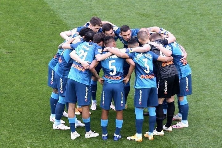 "Зенит" обыграл "Химки" и возглавил турнирную таблицу РПЛ