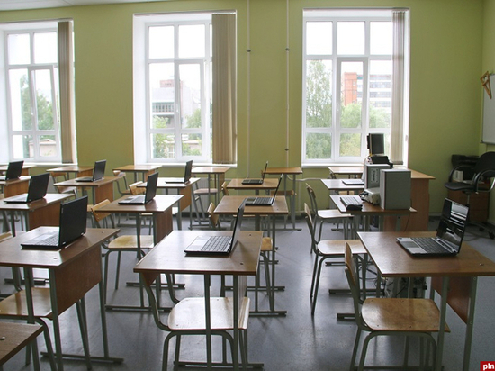 В школах Псковской области завершились осенние каникулы