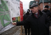 Мэр Новосибирска Анатолий Локоть отметил, что это последний объект благоустройства в текущем году – им занялись сверх плана