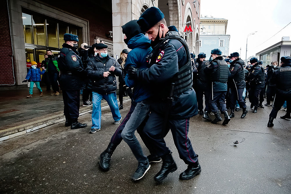 Марш москва