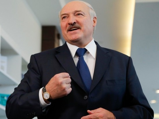 Лукашенко поздравил россиян с Днем народного единства