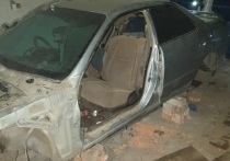 В Чите задержан молодой мужчина, который угнал Toyota Mark II, разобрал ее и продал по запчастям