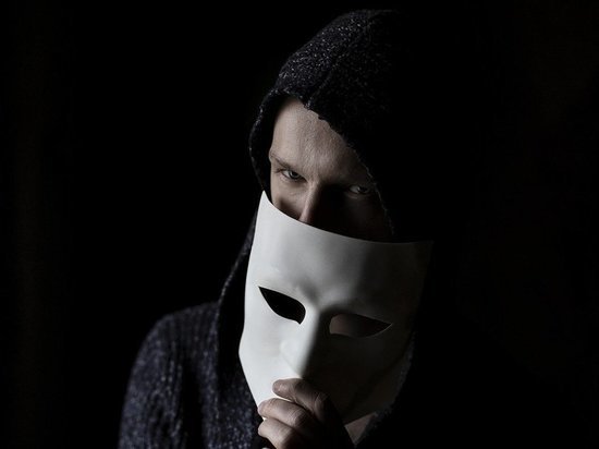 Лже-сотрудник банка убедил кондопожанина не доверять настоящим банковским работникам