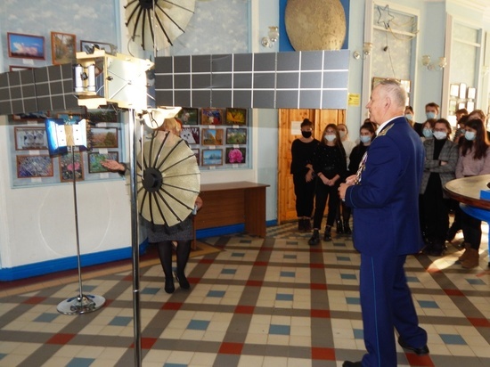 Экспозиция Костромского планетария пополнится подарками от Роскосмоса
