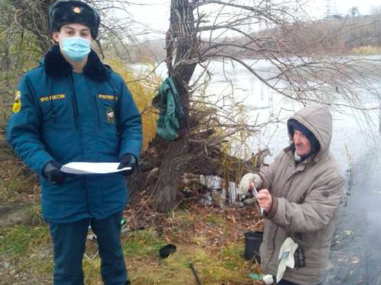 Южноуральским рыбакам напомнили об опасности тонкого льда