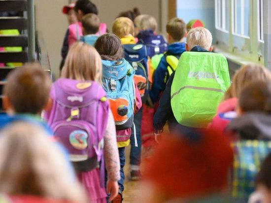 Германия: Сдвинут ли начало уроков в школах на более позднее время